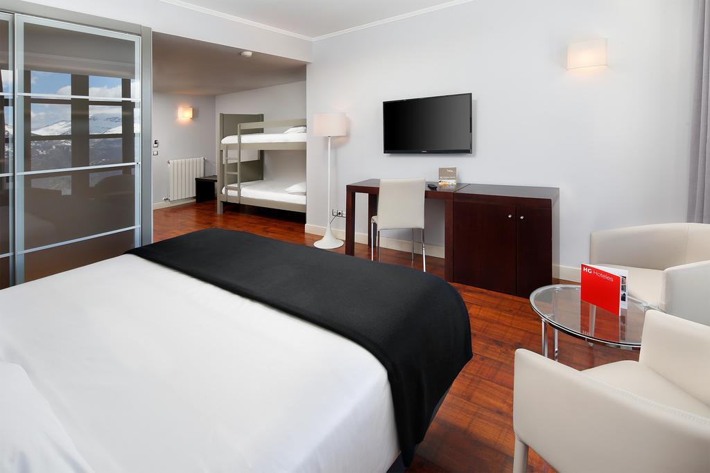 Apartamentos Hg Серлер Екстериор снимка